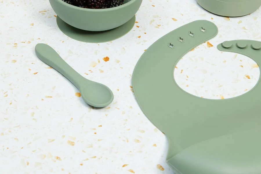 microwave-safe baby silicone set